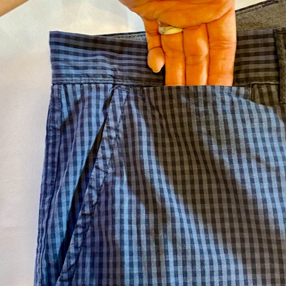 Tommy Hilfiger Navy/Blue Gingham Golf Shorts Five Pocket Men's Size 34 - Picture 7 of 9